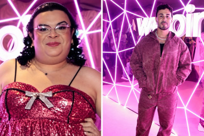 Rainha Matos tenta abraço e ganha patada de Carlinhos Maia