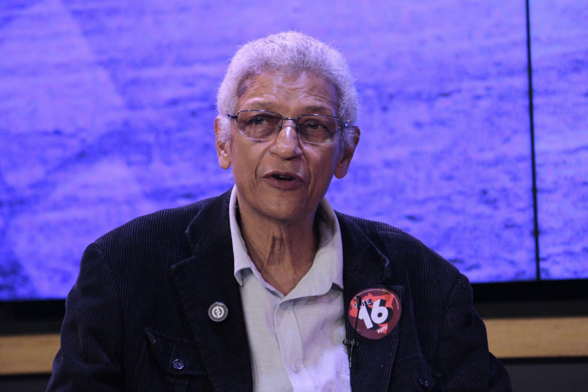 Cyro Garcia (PSTU) participou de sabatina, nesta quinta-feira (10), no auditório da Fecomércio - Carlos Elias Junior / Agência O Dia