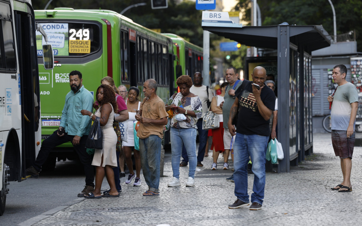 Para custear o tarifa zero, especialistas falam na criação de um fundo com contribuição de empresas privadas