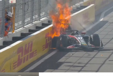Vídeo: carro fica em chamas após batida em treino do GP da Espanha