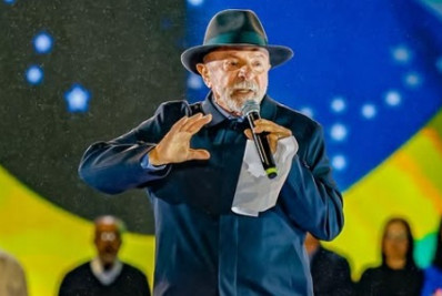 Lula: 'Antes virou banqueiro; no meu mandato, Vorcaro virou prisioneiro'