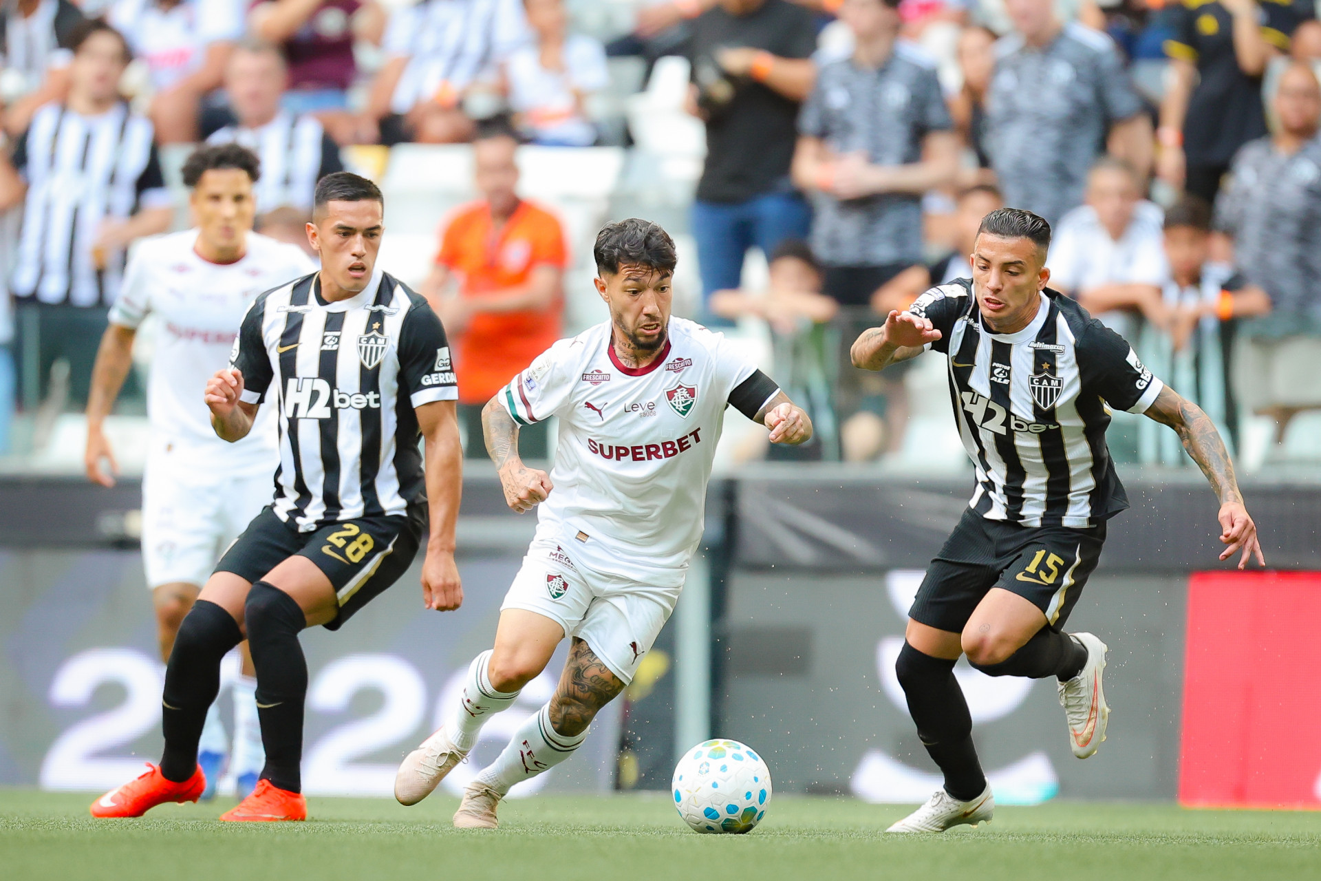 Lucho Acosta em Atlético-MG x Fluminense, pela 27ª rodada do Campeonato Brasileiro - Marcelo Gonçalves/Fluminense