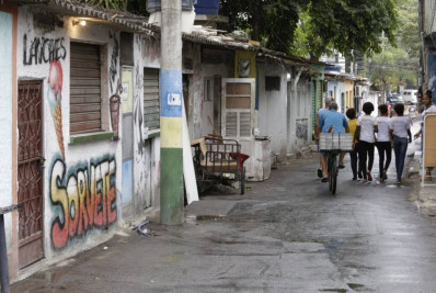 Ação do 12º BPM na Vila Ipiranga termina em prisão e apreensão de drogas