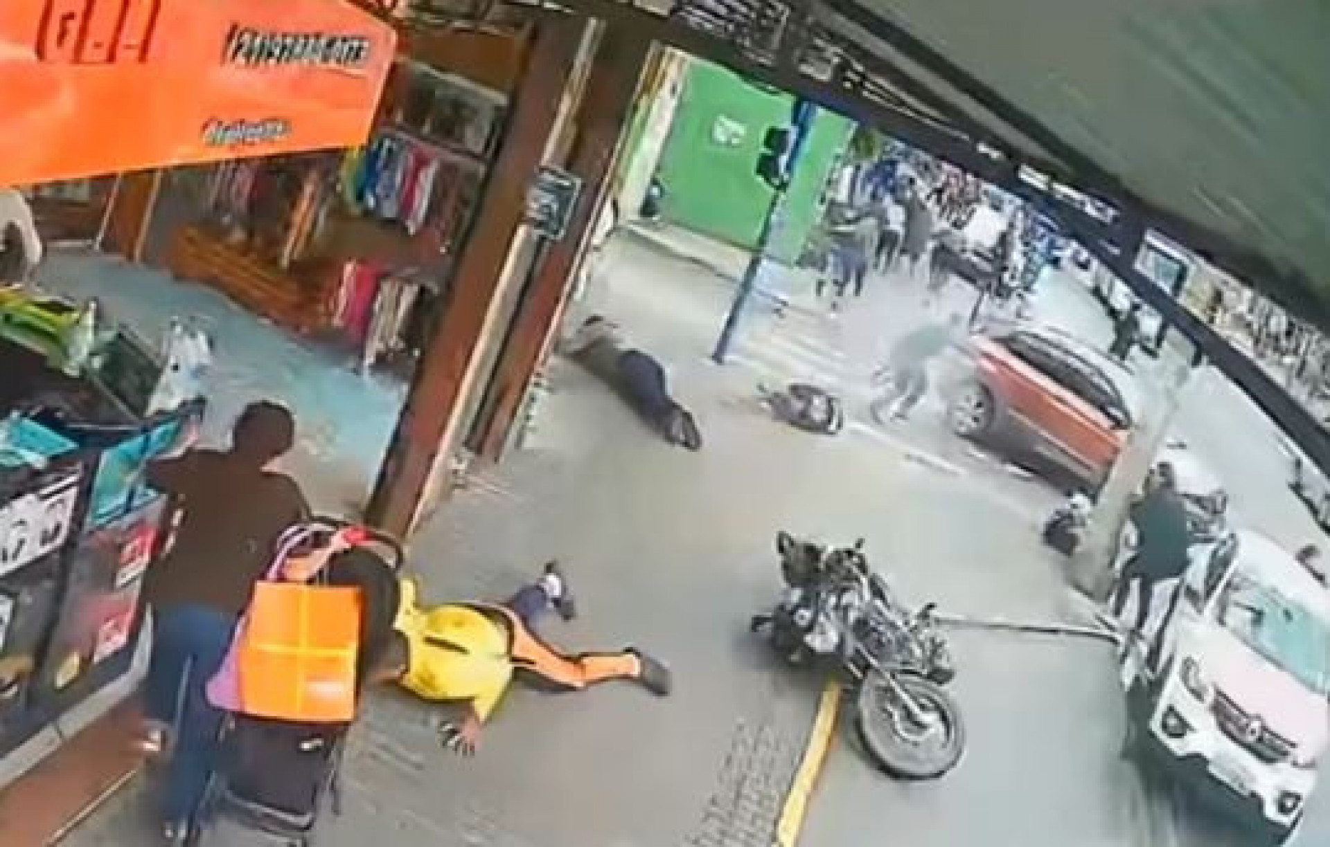 PM foi baleado ao sair de academia em shopping no Centro de SG