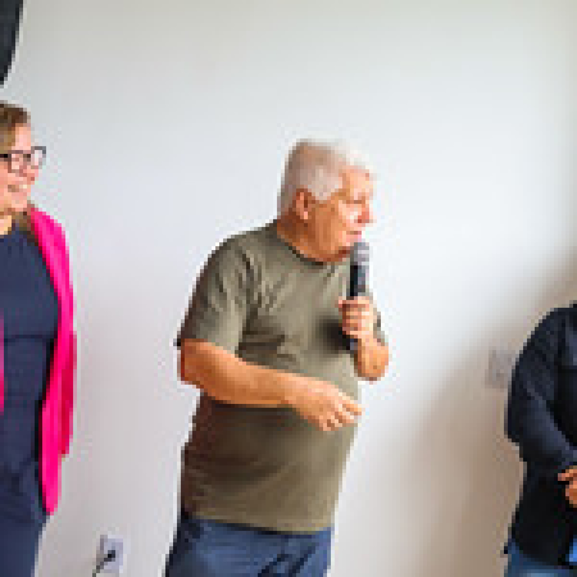 Prefeito Cl&aacute;udio Ferreti entrega com discurso a ESF da Vila da Petrobr&aacute;s &agrave; popula&ccedil;&atilde;o - Divulga&ccedil;&atilde;o/PMAR