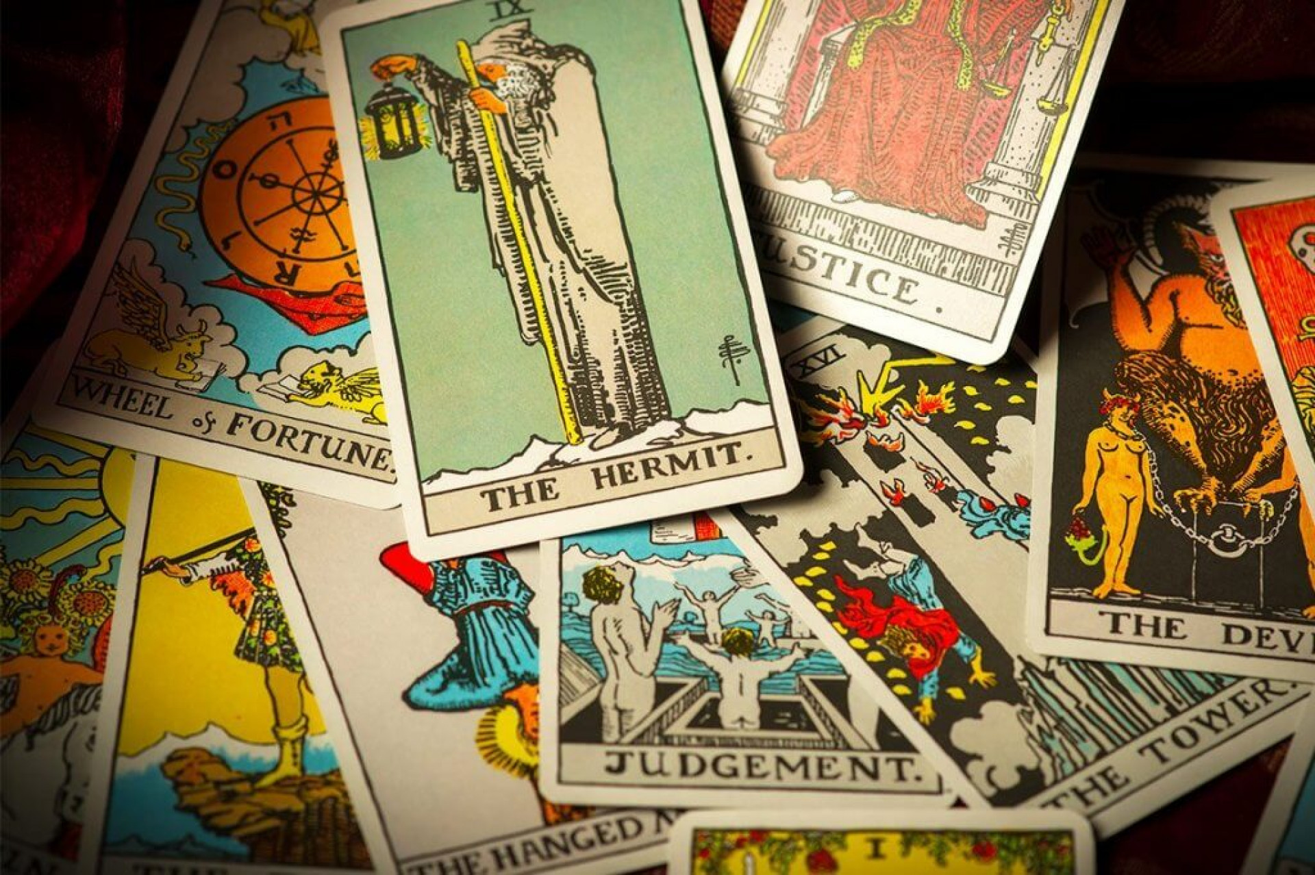 O que o Tarot diz sobre o seu relacionamento?