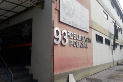 BAC apreende mais de 6,6 kg de drogas em área de mata em Volta Redonda