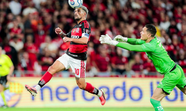 Flamengo sofre, mas elimina Del Valle e vai à semifinal<br>da Libertadores