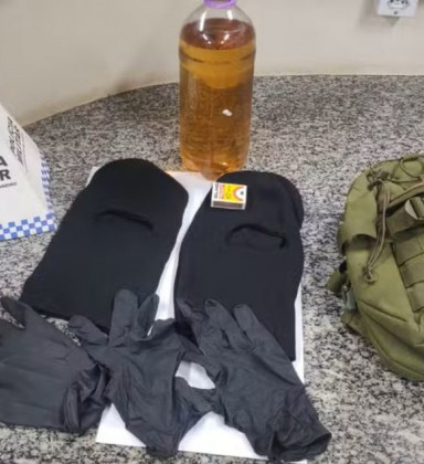 Homem é preso com carro clonado em Miguel Pereira