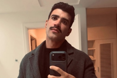 Gusttavo Lima aparece de bigode e surpreende fãs 