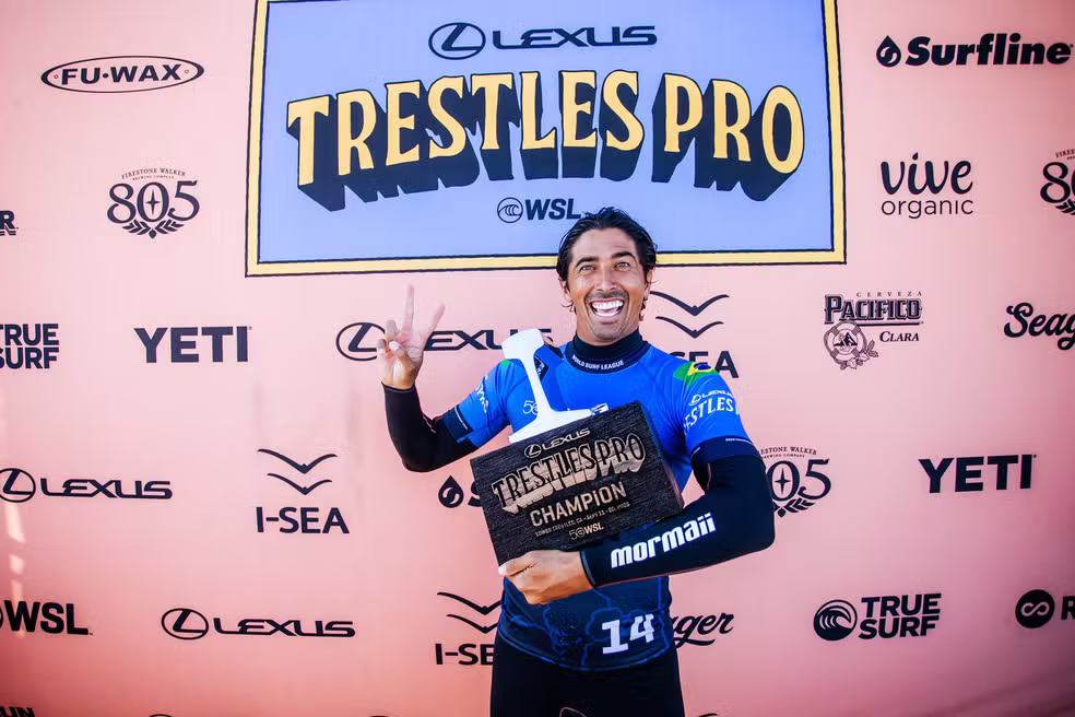 Miguel Pupo vence etapa de Trestles e ultrapassa Medina na WSL