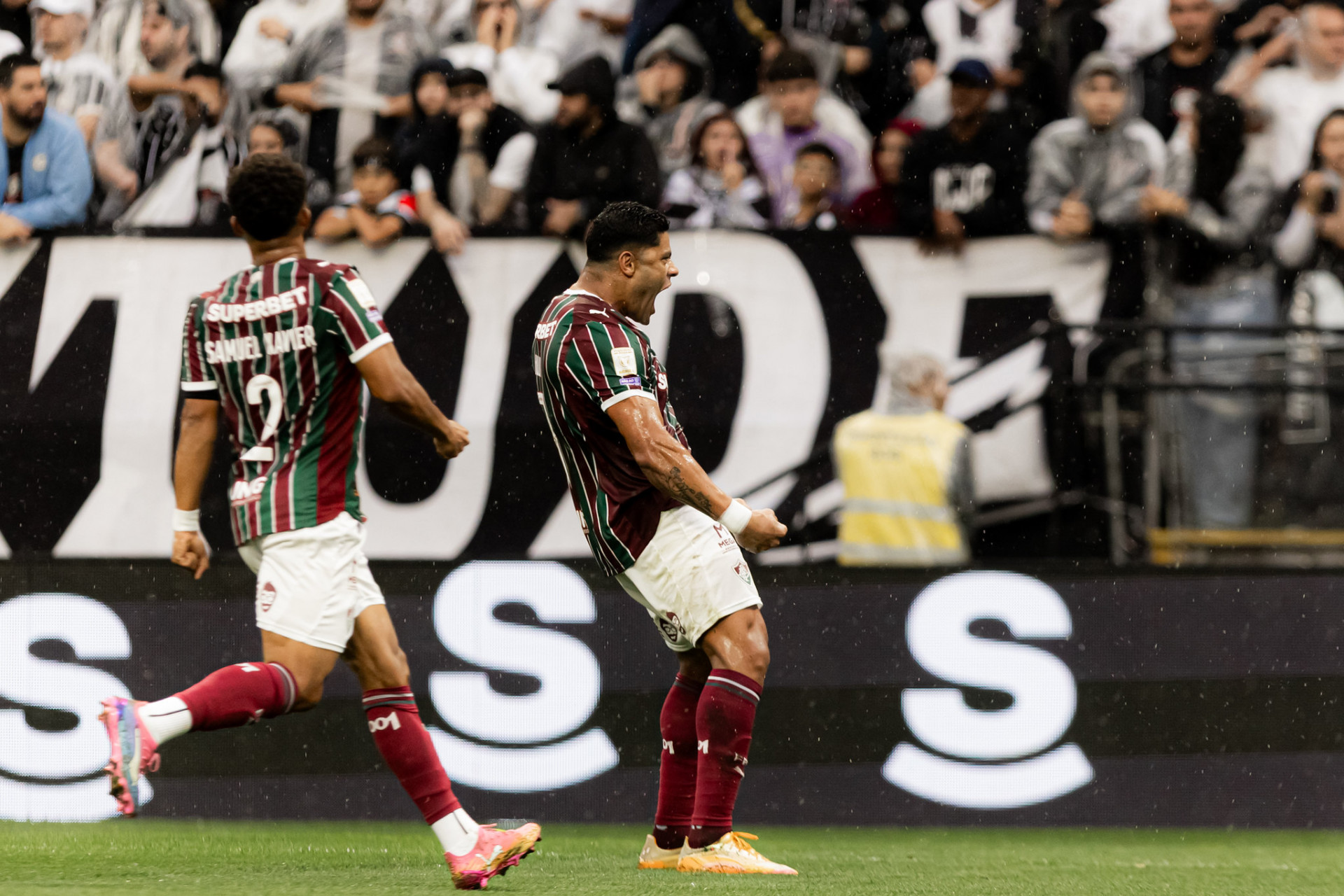 Hulk marcou dois gols para o Fluminense contra o Corinthians - Marina Garcia/Fluminense FC