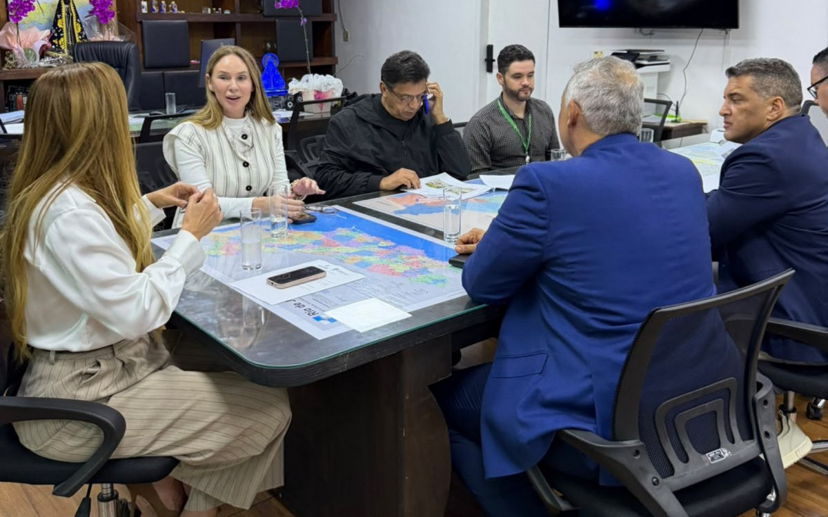 Intervenções foram articuladas pelo prefeito Carlos Augusto para recuperar trechos das estradas.