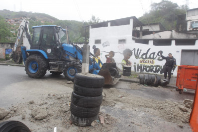 Barricadas são removidas durante operação no Fubá e Campinho