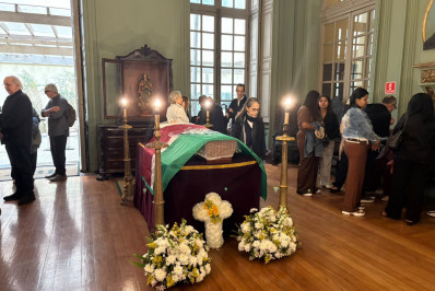 Família e amigos se despedem de Zuenir Ventura: 'Legado gigante'