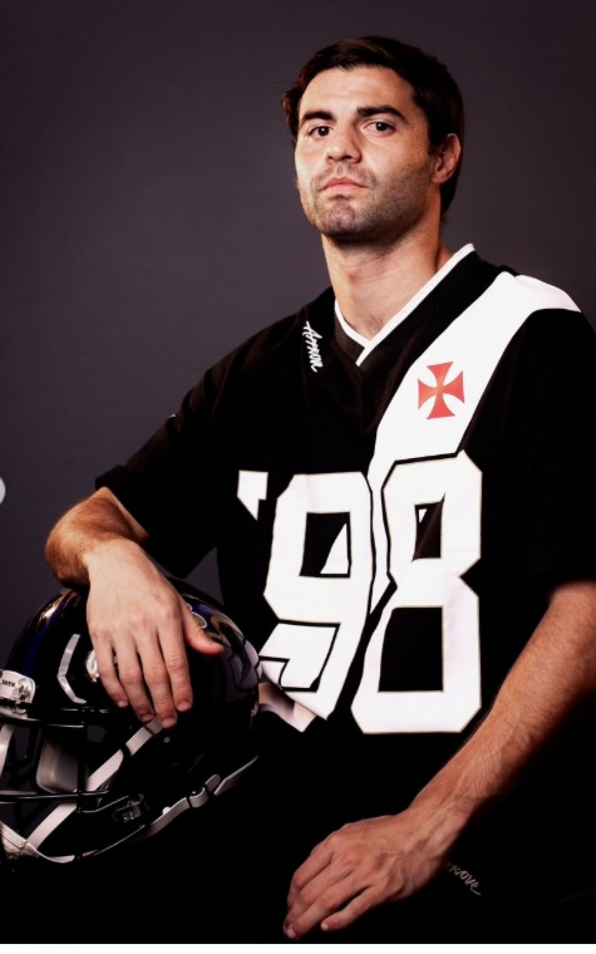 Vasco lança camisas inspiradas da NFL