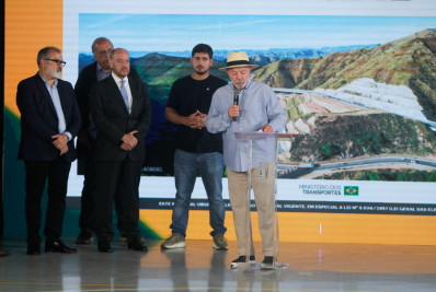 Lula visita obras na Rodovia Presidente Dutra