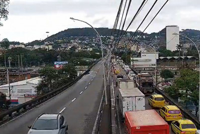 Motociclista fica gravemente ferido em acidente, em Laranjeiras