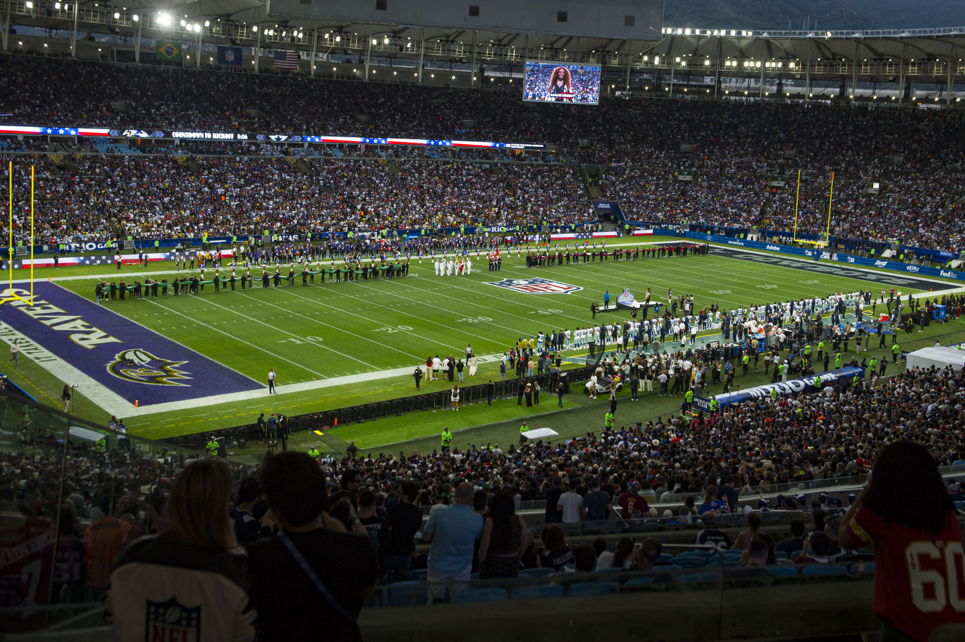 Dallas Cowboys e Baltimore Ravens se enfrentaram neste domingo (27), no Maracan&atilde; - Armando Paiva/Parceiro/Ag&ecirc;ncia O Dia
