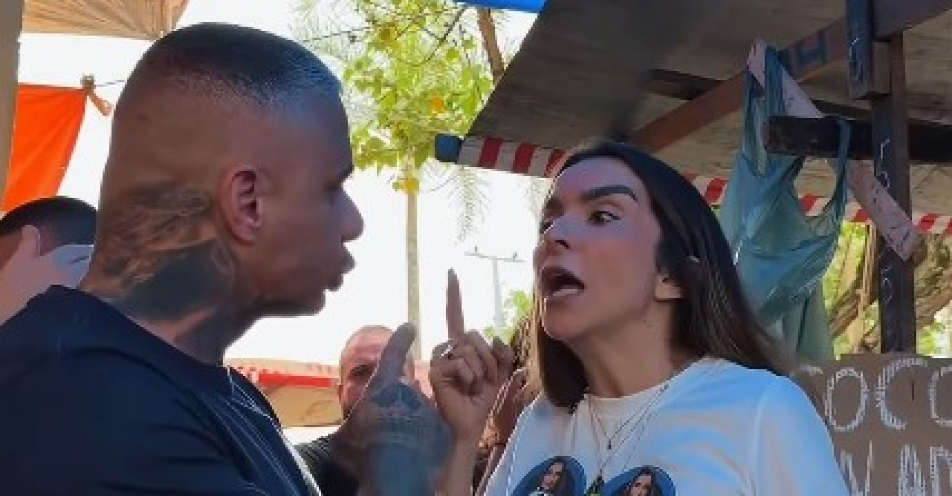 Confusão entre os candidatos aconteceu na feira da Praça do Ó - Reprodução / Redes Sociais