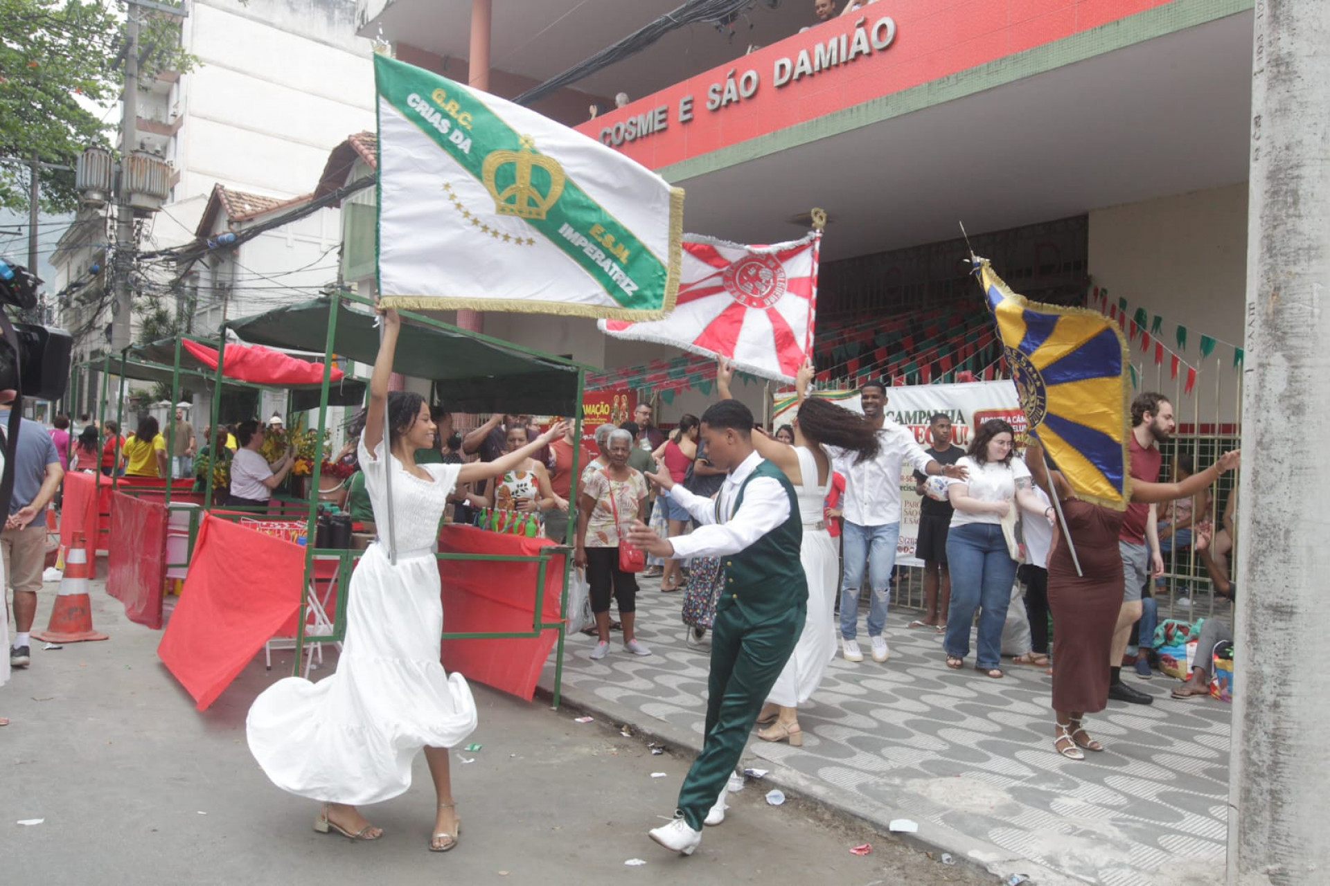 Devotos celebram São Cosme e São Damião em paróquia no Andaraí - Reginaldo Pimenta / Agência O Dia