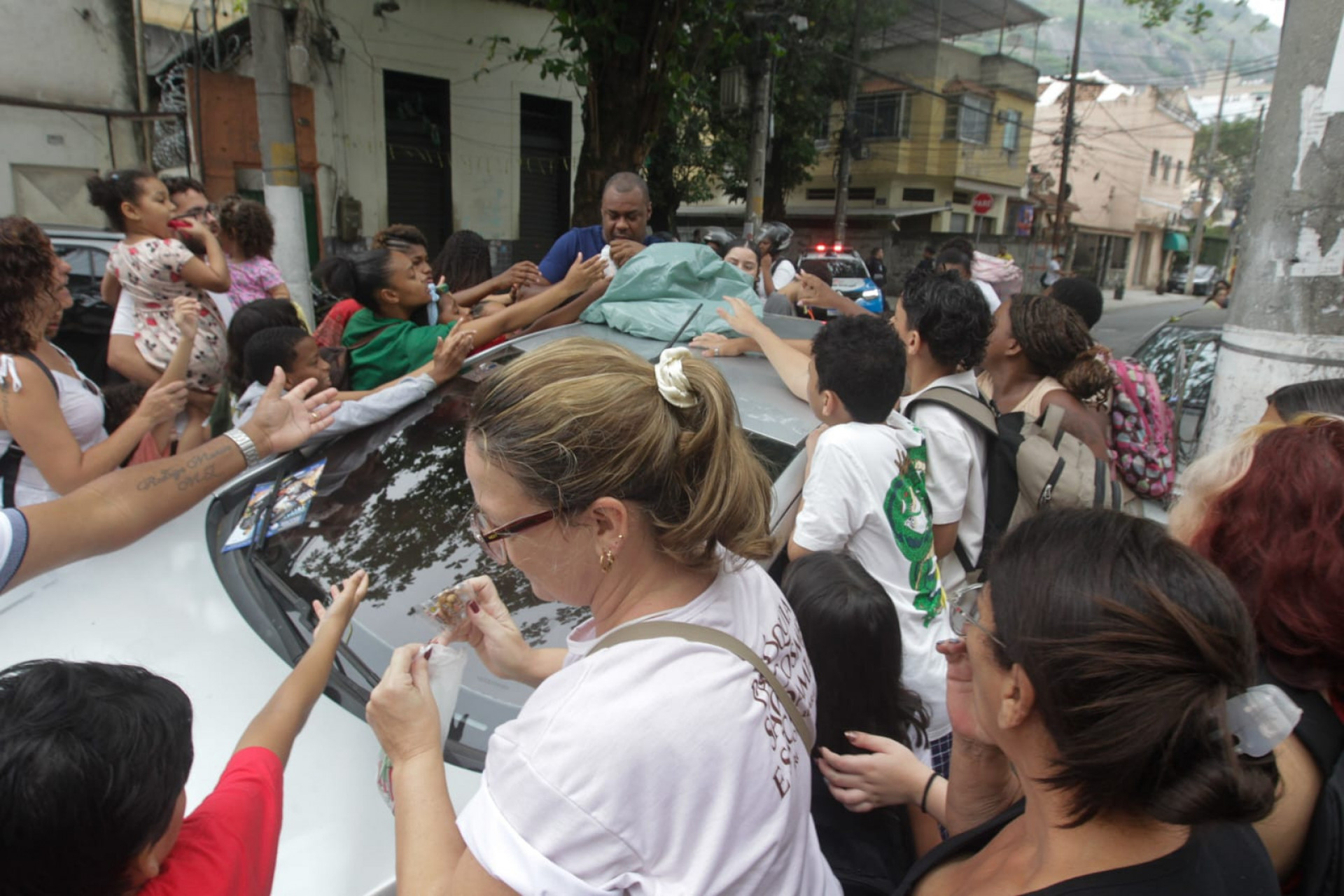 Devotos celebram São Cosme e São Damião em paróquia no Andaraí - Reginaldo Pimenta / Agência O Dia