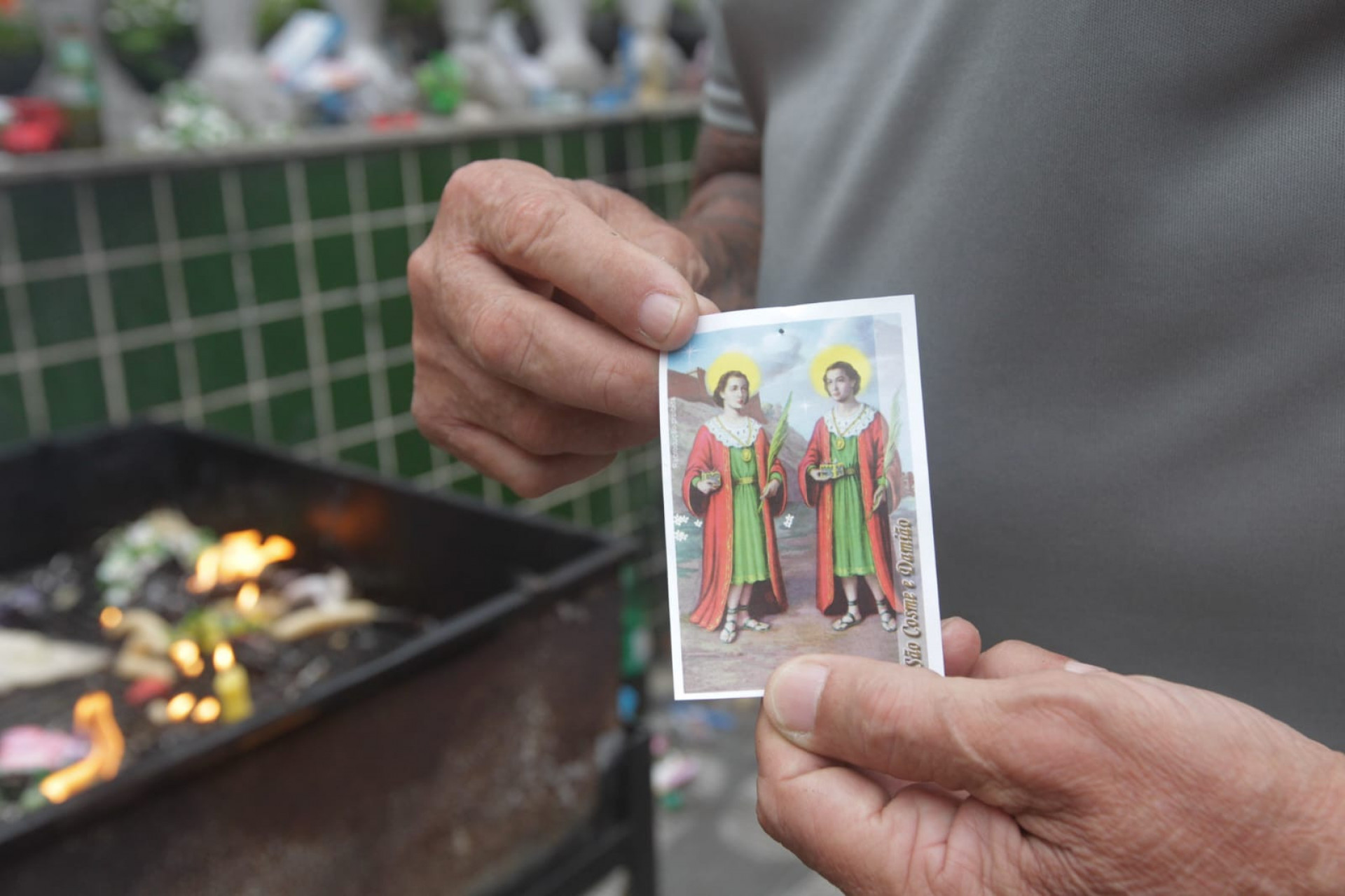 Devotos celebram São Cosme e São Damião em paróquia no Andaraí - Reginaldo Pimenta / Agência O Dia