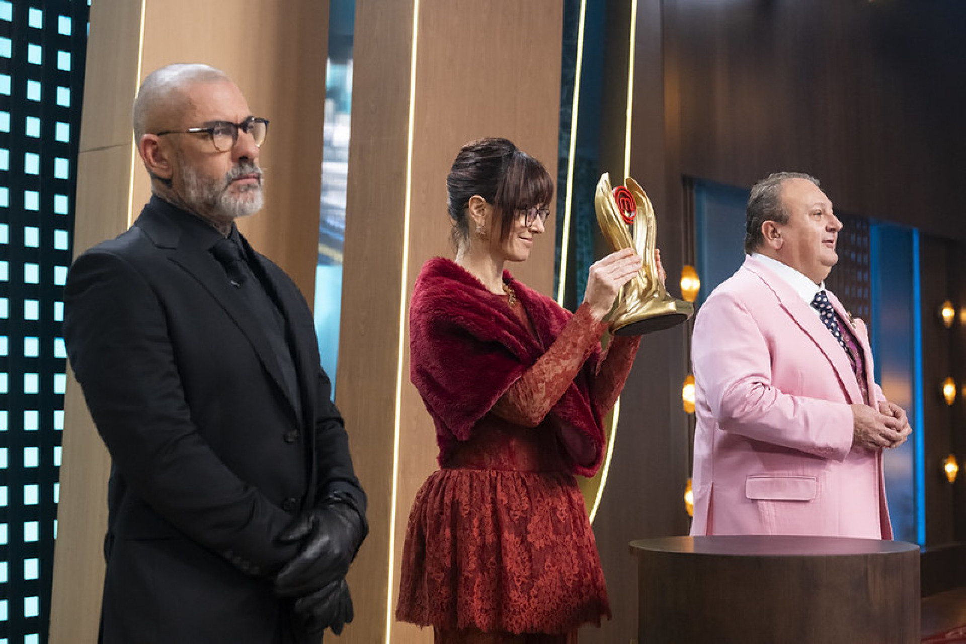 Ganhadora do 'MasterChef' leva troféu e prêmio de R$ 300 mil - Renato Pizzutto/Band