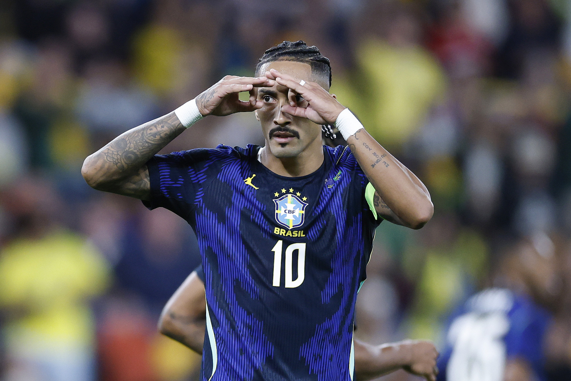 Raphinha comemora gol marcado pelo Brasil sobre a Austr&aacute;lia - Rafael Ribeiro / CBF