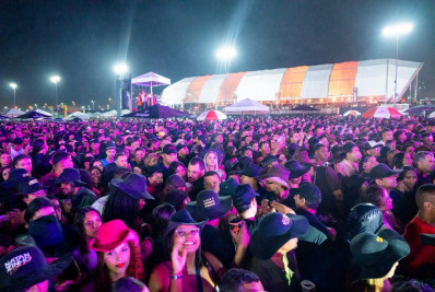 Caxias Oktoberfest reúne durante três dias mais de 200 mil pessoas