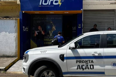 Empresa de internet é lacrada durante fiscalização no Parque Aeroporto