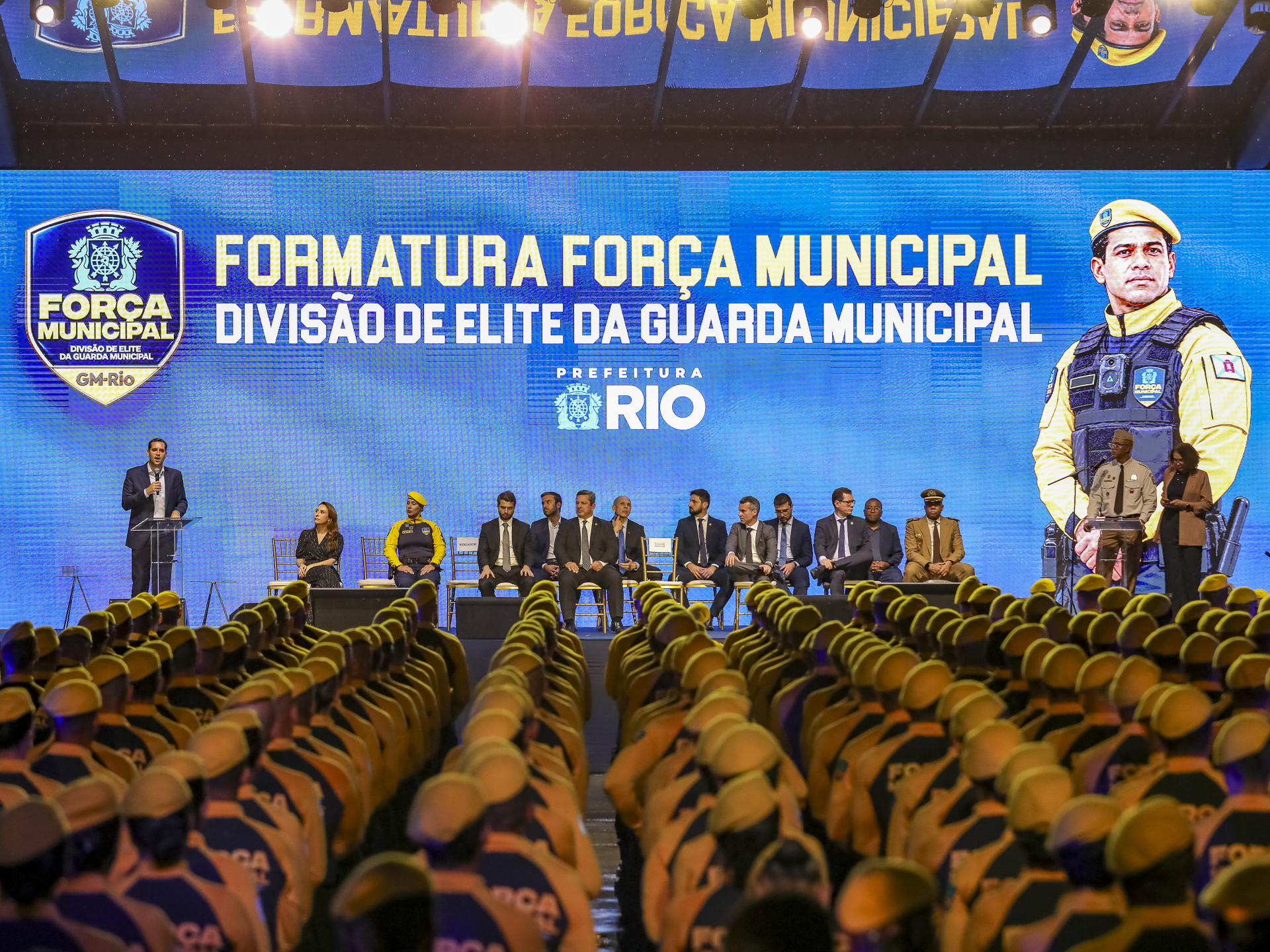 Cerimônia de mais de 300 agentes aconteceu nesta quarta-feira (30) - Divulgação / Prefeitura do Rio