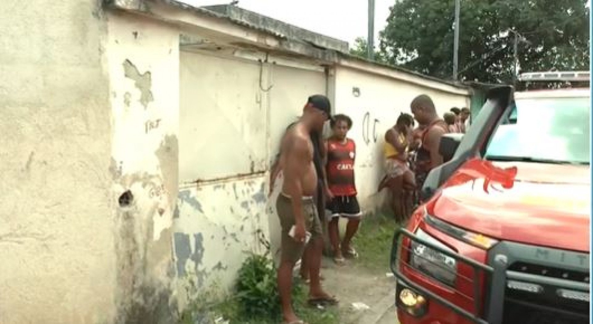 Casa onde menina foi encontrada dentro da piscina