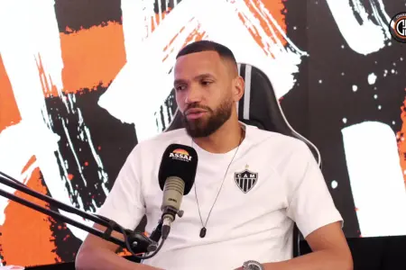 Everson exalta atacante do Flamengo: 'O mais díficil do Brasil'