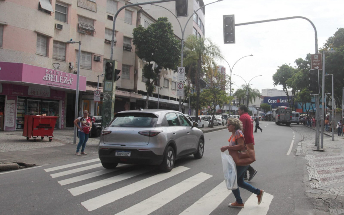 Sinais não funcionaram na Rua Dias da Cruz, no Méier, nesta terça-feira (6) - Reginaldo Pimenta / Agência O Dia