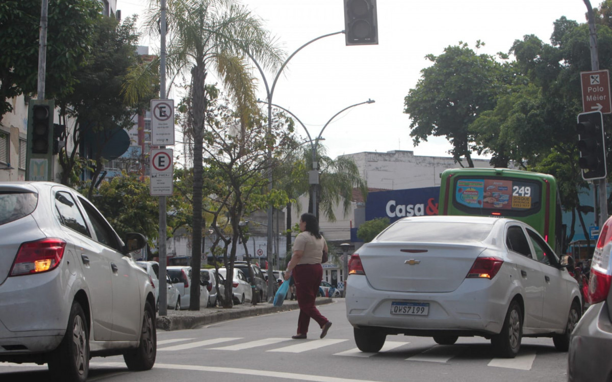 Sinais não funcionaram na Rua Dias da Cruz, no Méier, nesta terça-feira (6) - Reginaldo Pimenta / Agência O Dia