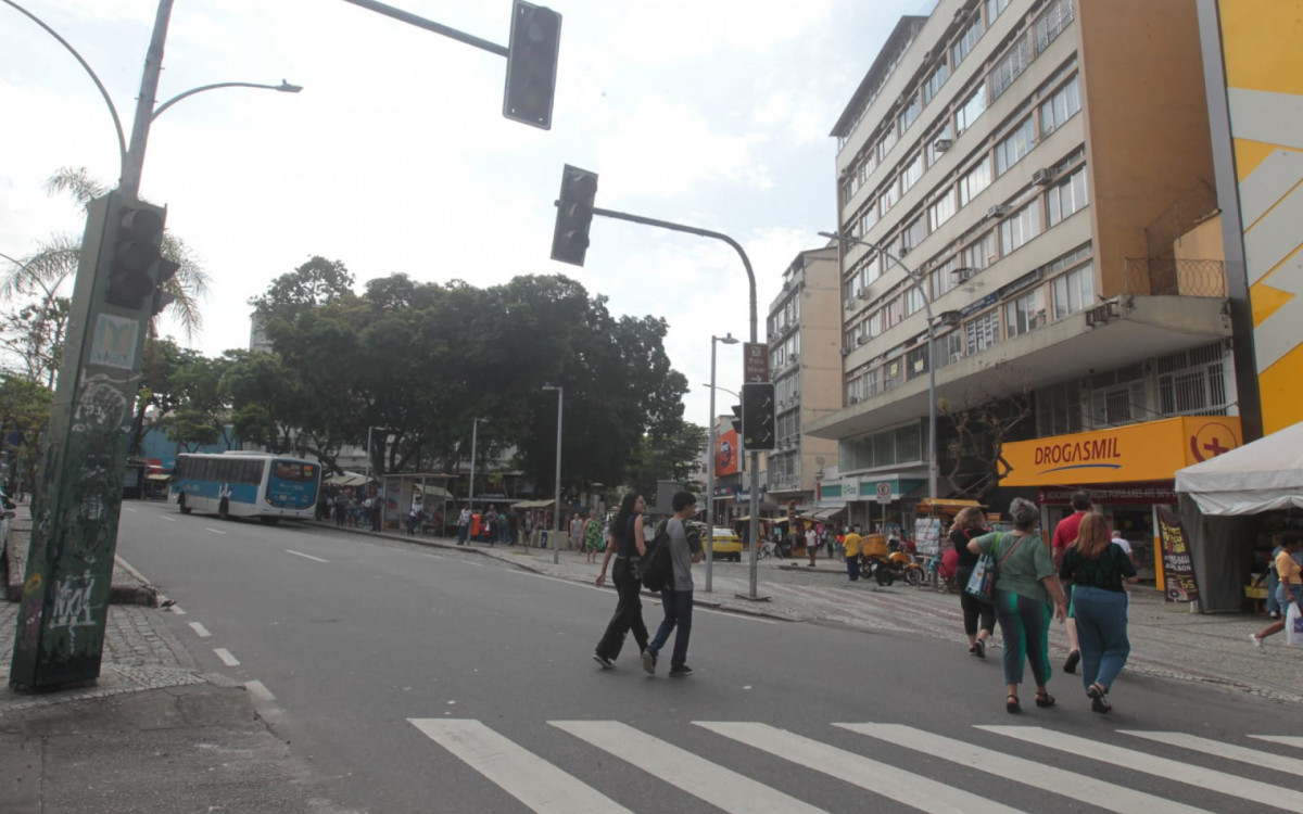 Sinais não funcionaram na Rua Dias da Cruz, no Méier, nesta terça-feira (6) - Reginaldo Pimenta / Agência O Dia