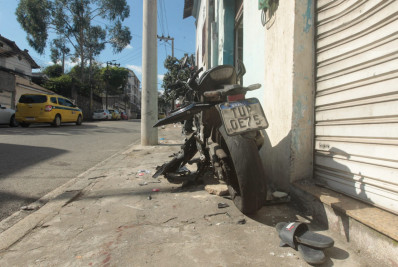 Motociclista morre após bater contra muro em São Cristóvão