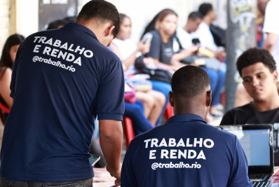 Trabalha Rio oferece orientação profissional gratuita em três bairros
