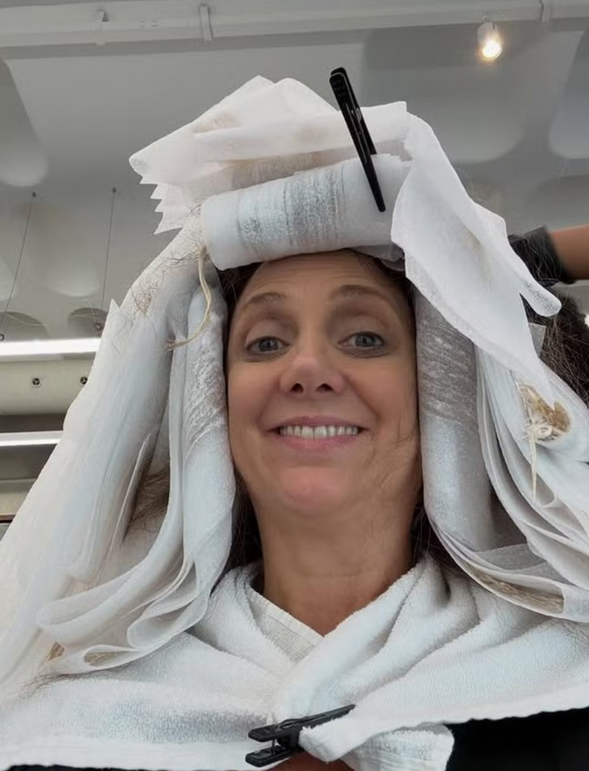 Leticia Isnard muda visual para voltar como Ivana em \'Avenida Brasil 2\'