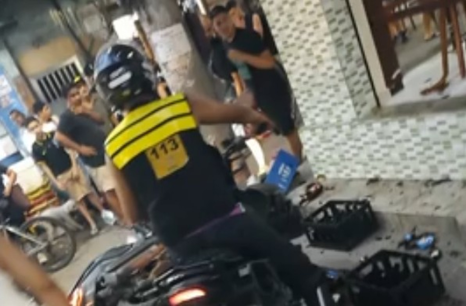 Ataque deixou tr&ecirc;s feridos em Rio das Pedras