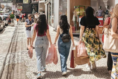Comércio volta a gerar empregos após quatro meses de saldo negativo em Petrópolis