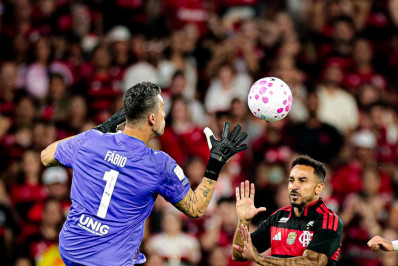 Flamengo reclama da arbitragem do clássico e de 'recorde de fraturas'