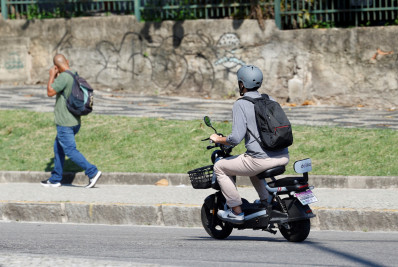 São Paulo começa a fiscalizar bicicletas e patinetes elétricos