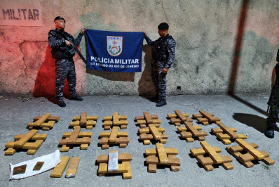 Criminoso é preso com grande quantidade de drogas em Manguinhos