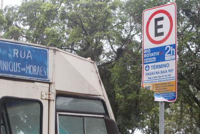 Placas danificadas são encontradas em área do Rio Rotativo Digital 