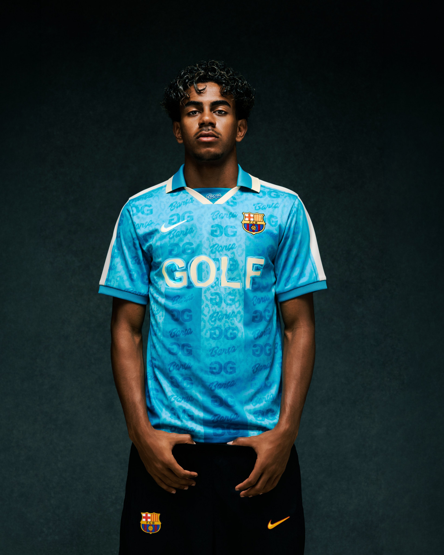 Além da camisa, parceria do Barcelona com marca de moda do cantor Tyler, The Creator produziu outras peças - Divulgação