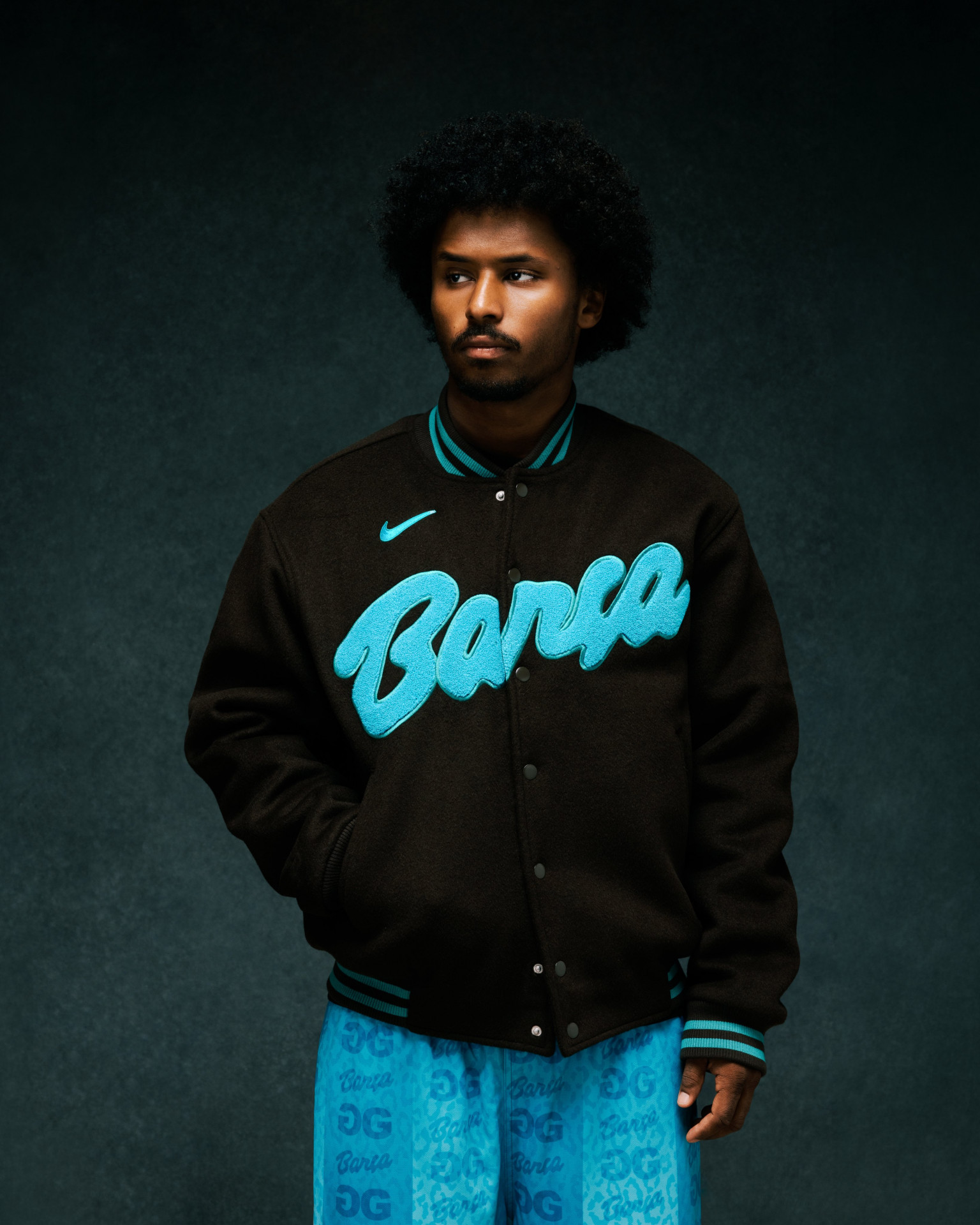 Além da camisa, parceria do Barcelona com marca de moda do cantor Tyler, The Creator produziu outras peças - Divulgação