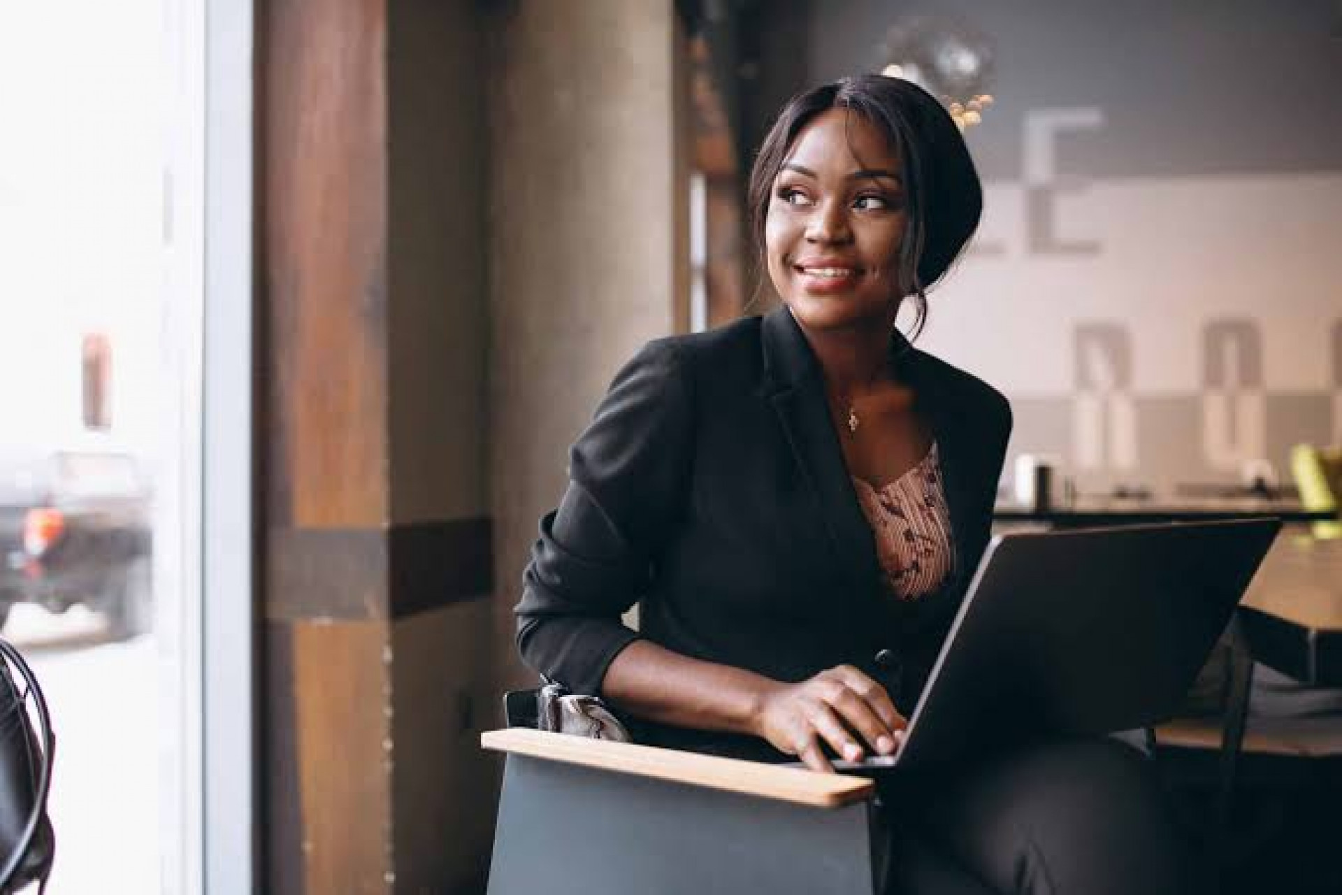 Espaço Empreender Mulher amplia oportunidades para mulheres