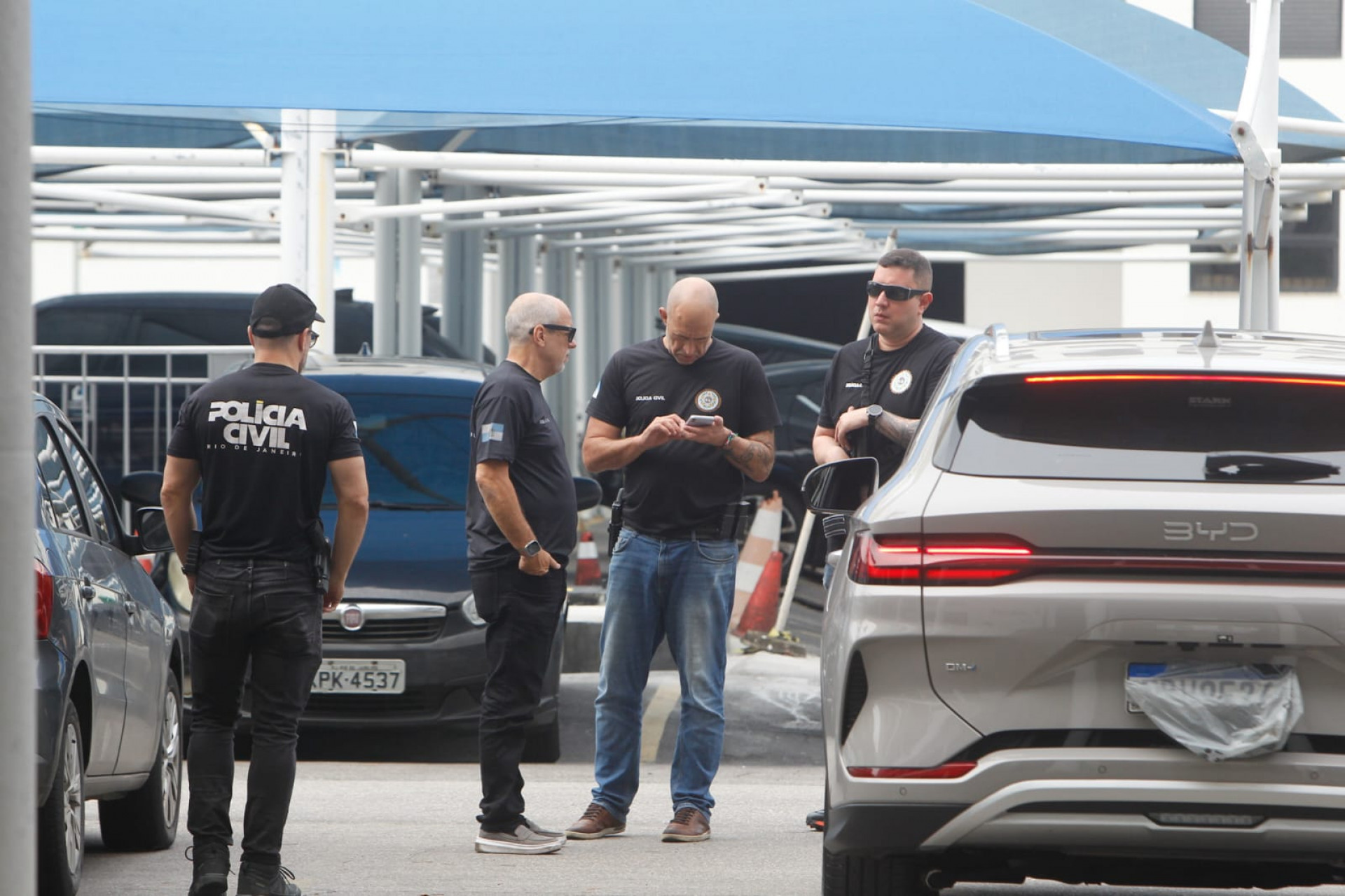 Operação Unha e Carne foi deflagrada pela Polícia Federal, com apoio da Polícia Civil - Reginaldo Pimenta / Agência O Dia
